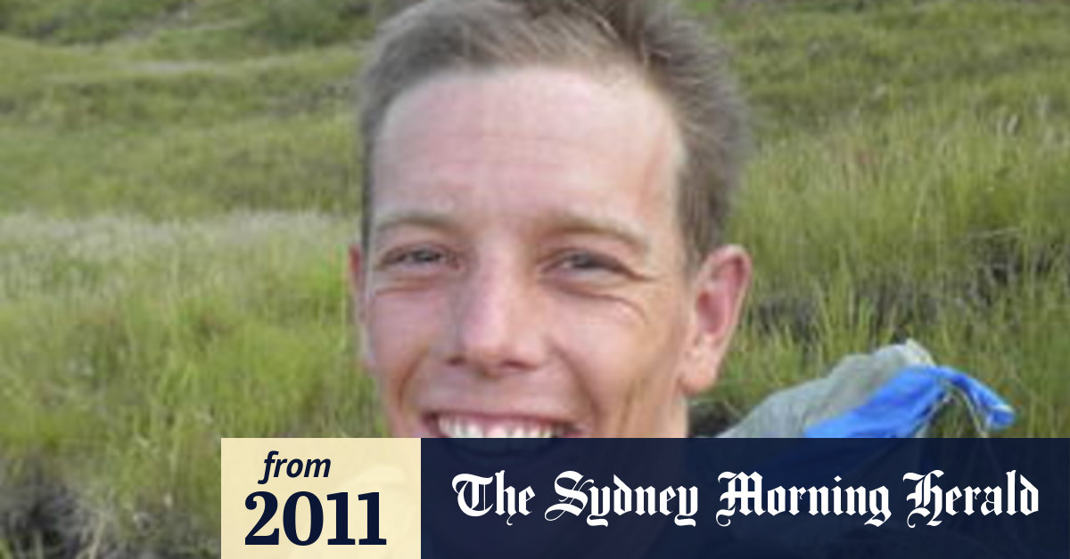 Family holds bedside vigil for highclimbing daredevil